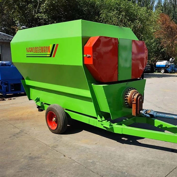 Silage Mixer Machine